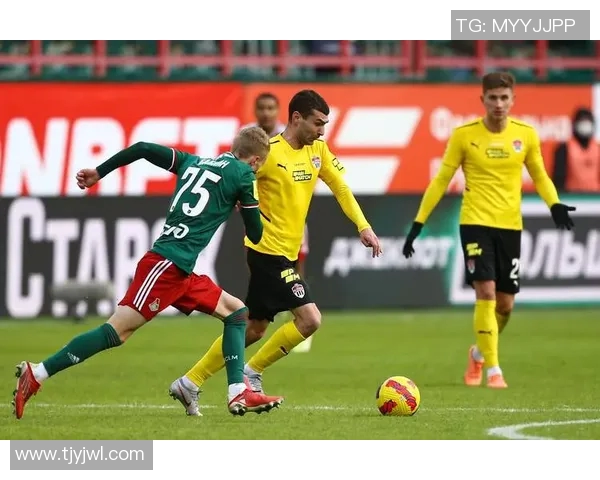 莫迪纳摩与喀山足球队历史对比与发展历程探讨