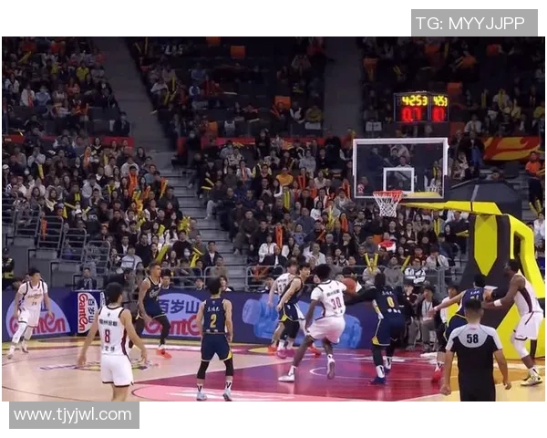 CBA浙江对广东精彩对决视频回放全程回顾与精彩瞬间分析