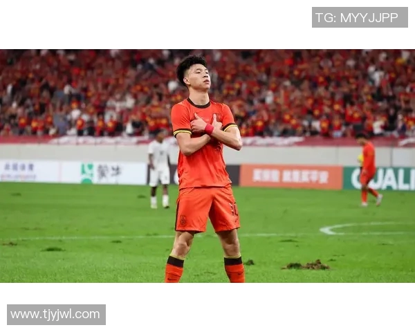 中国杯精彩重播中国队对阵泰国队的激烈比赛回顾与分析