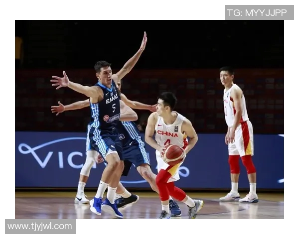 捷克男篮迎战法国男篮争夺欧洲篮球赛重要胜利 捷克男篮迎战法国男篮争夺欧洲篮球赛重要胜利