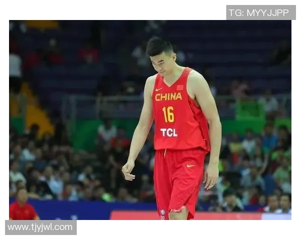 李慕豪：从篮球新星到职业生涯巅峰的成长之路与未来展望