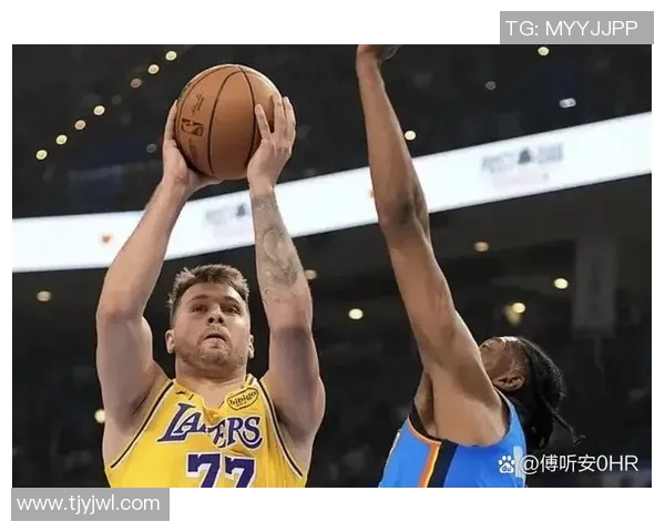 湖人对阵雷霆精彩赛事高清直播全程回放与赛后分析