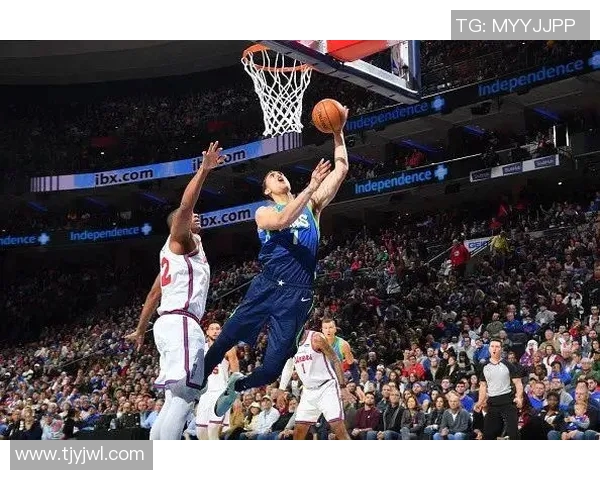 76人对决小牛精彩回顾球星表现与战术分析全解析