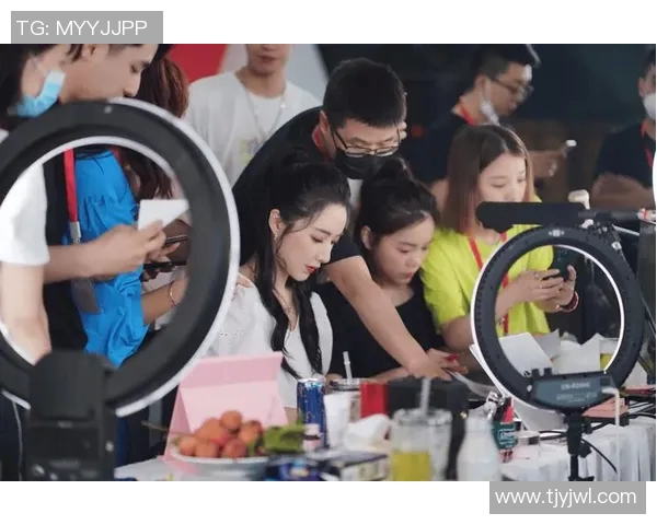 天猫与风暴视频直播的对决:谁能赢得电商直播的未来市场 天猫与风暴视频直播的对决:谁能赢得电商直播的未来市场