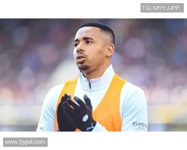 热苏斯在赛场上的辉煌表现与未来发展潜力分析