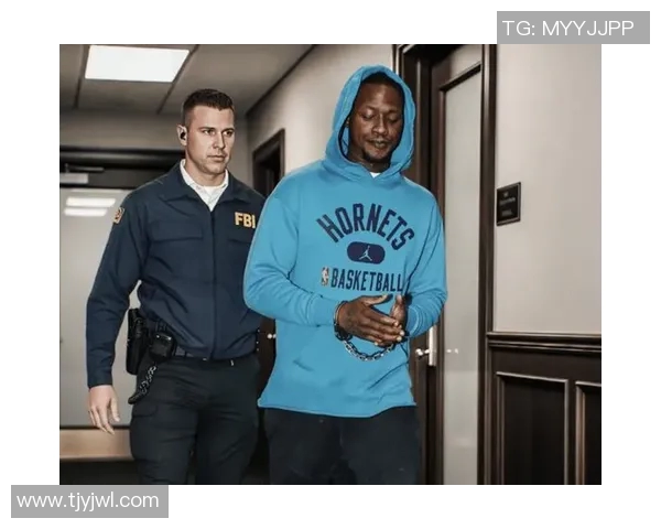 特里罗齐尔的篮球之路：从新秀到球队核心的蜕变与成长